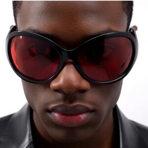 Red Men Sunglasses Fashion Designer Outdoor Driving Shades Rojo Gafas Lentes New